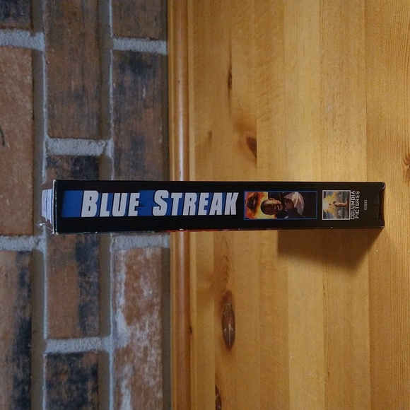 6/$15 Blue Streak action comedy VHS tape - Picture 2 of 7